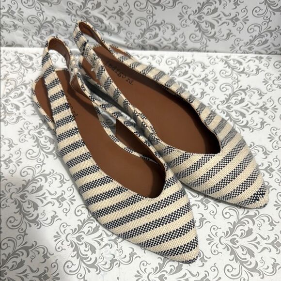 Indigo Rd. Women's Gauri Ballet Flat Striped Slingback Flats - Picture 1 of 4